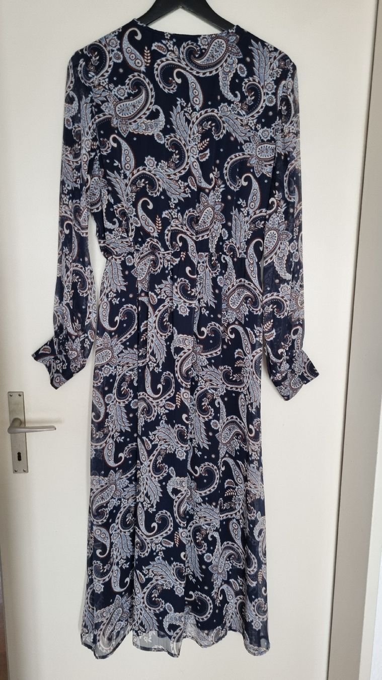 Vila Vestiti: Vila Kleid, Gr. 42, blaues Paisleymuster – Usato da Glattbrugg venduto da Hamburgstadt 1