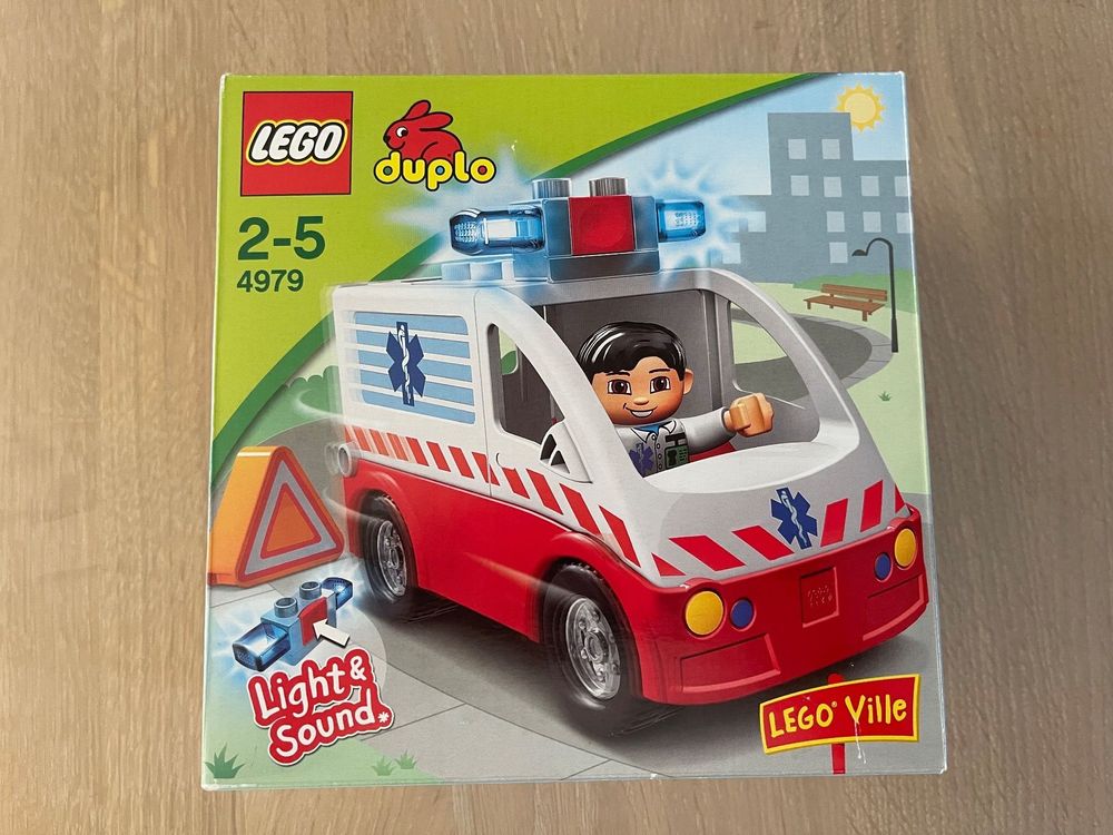 Lego duplo ambulance online 4979