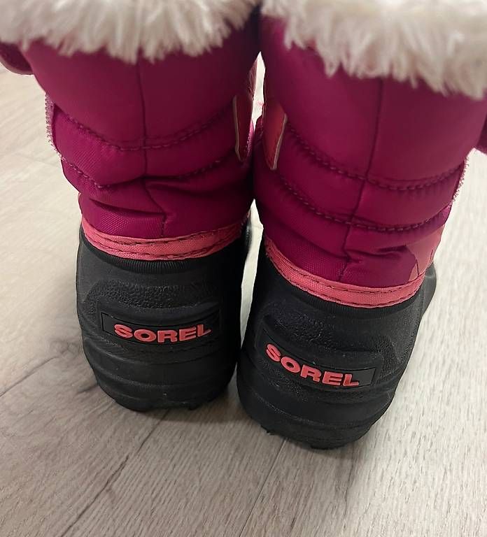 Scarpe per ragazzi: Sorell numero 23 – Usato da Verscio venduto da mic_q9pq 1