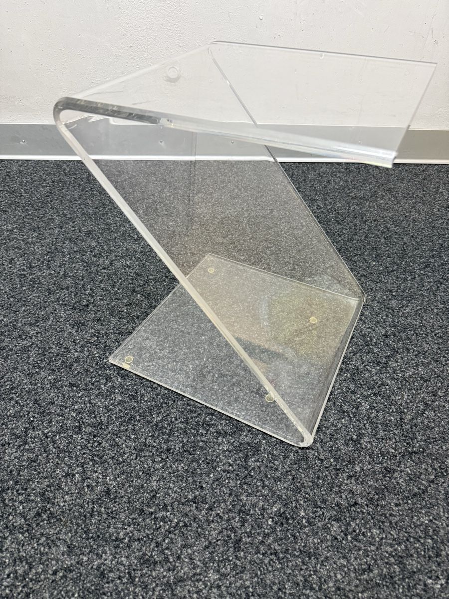 Tavoli: Beistelltisch Plexi – Usato da Bern venduto da Delamer 5