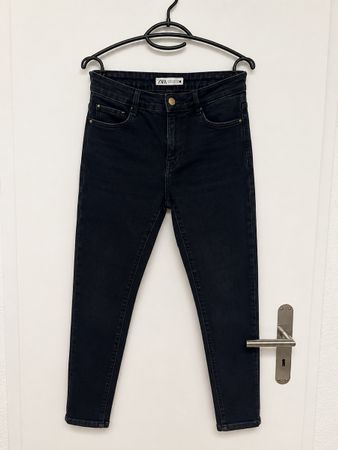 ZARA Jeans Damen schwarz Grösse 38 guter Zustand