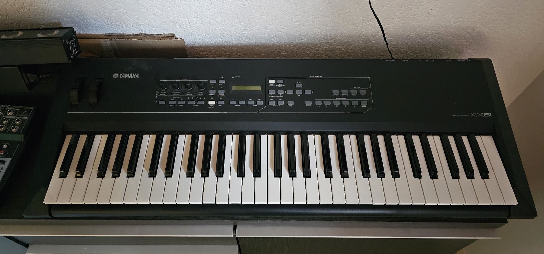 Yamaha Musikinstrumente: Masterkeyboard Yamaha KX61 – Gebraucht aus Studen BE von mekk87