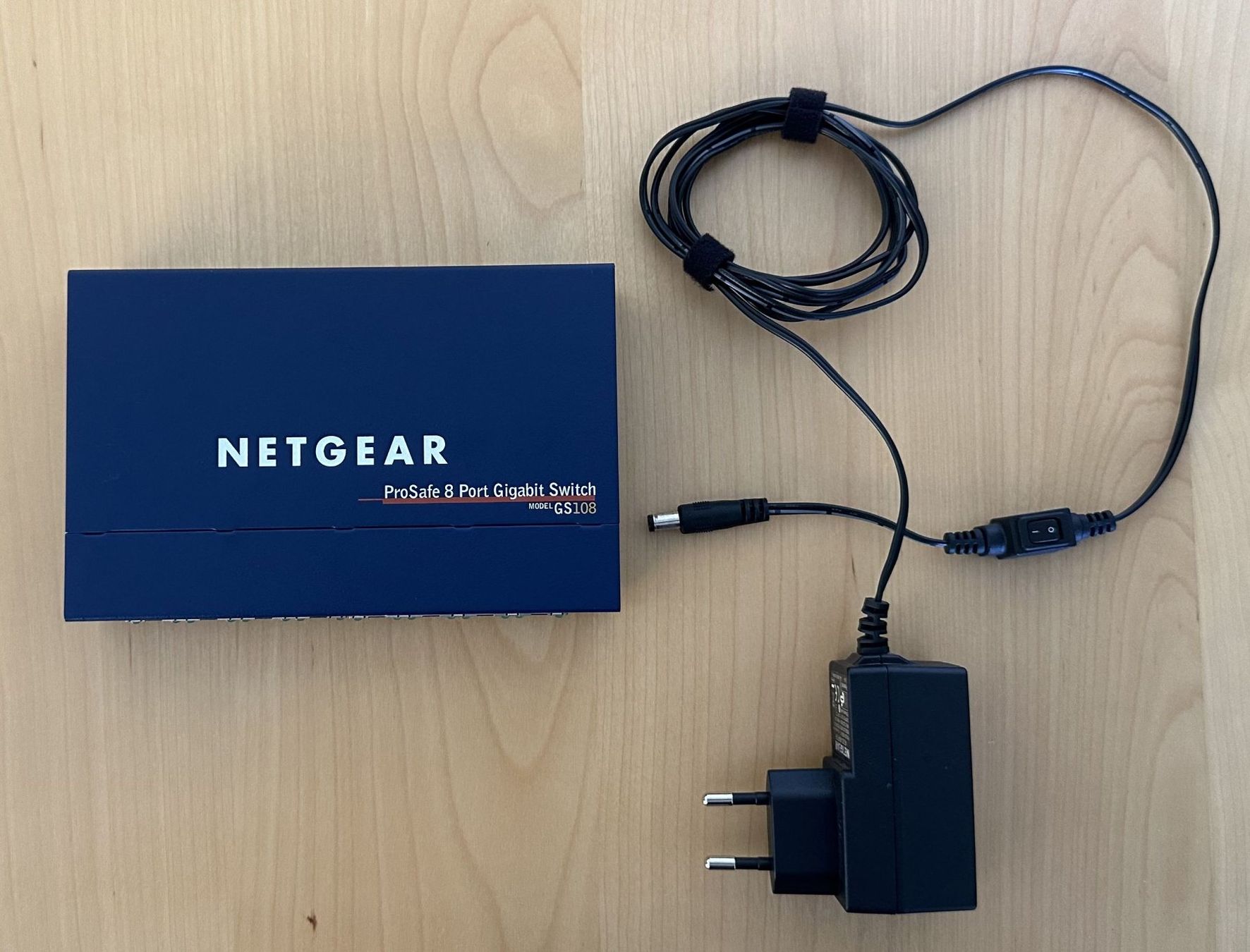 Netgear Hub & Switch: Netgear - Switch - GS108 – Usato da Dielsdorf venduto da Empowered 1