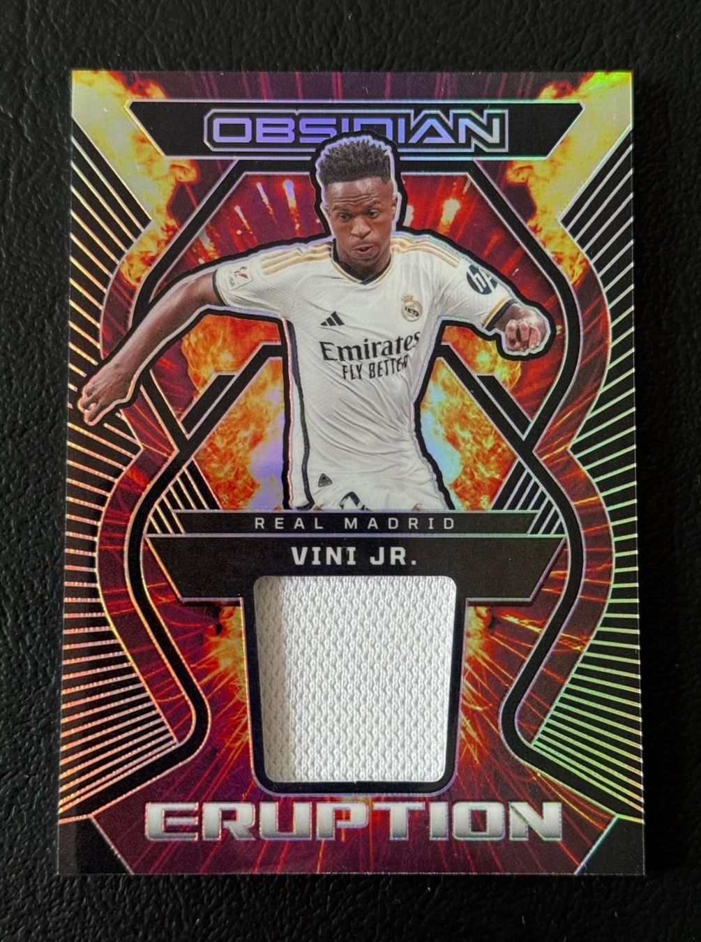 Panini Carte collezionabili: 2023-24 PANINI OBSIDIAN VINI JR. PATCH 154/199 – Nuovo (secondo la descrizione) da St. Gallen venduto da Matrix023
