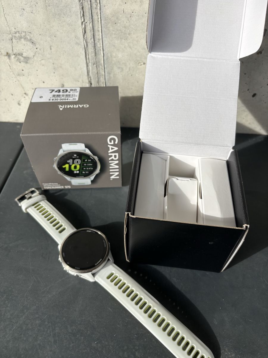 Garmin Smartwatch: GARMIN Forerunner 970 Sportuhr – Usato da Stettfurt venduto da Frey-97 5