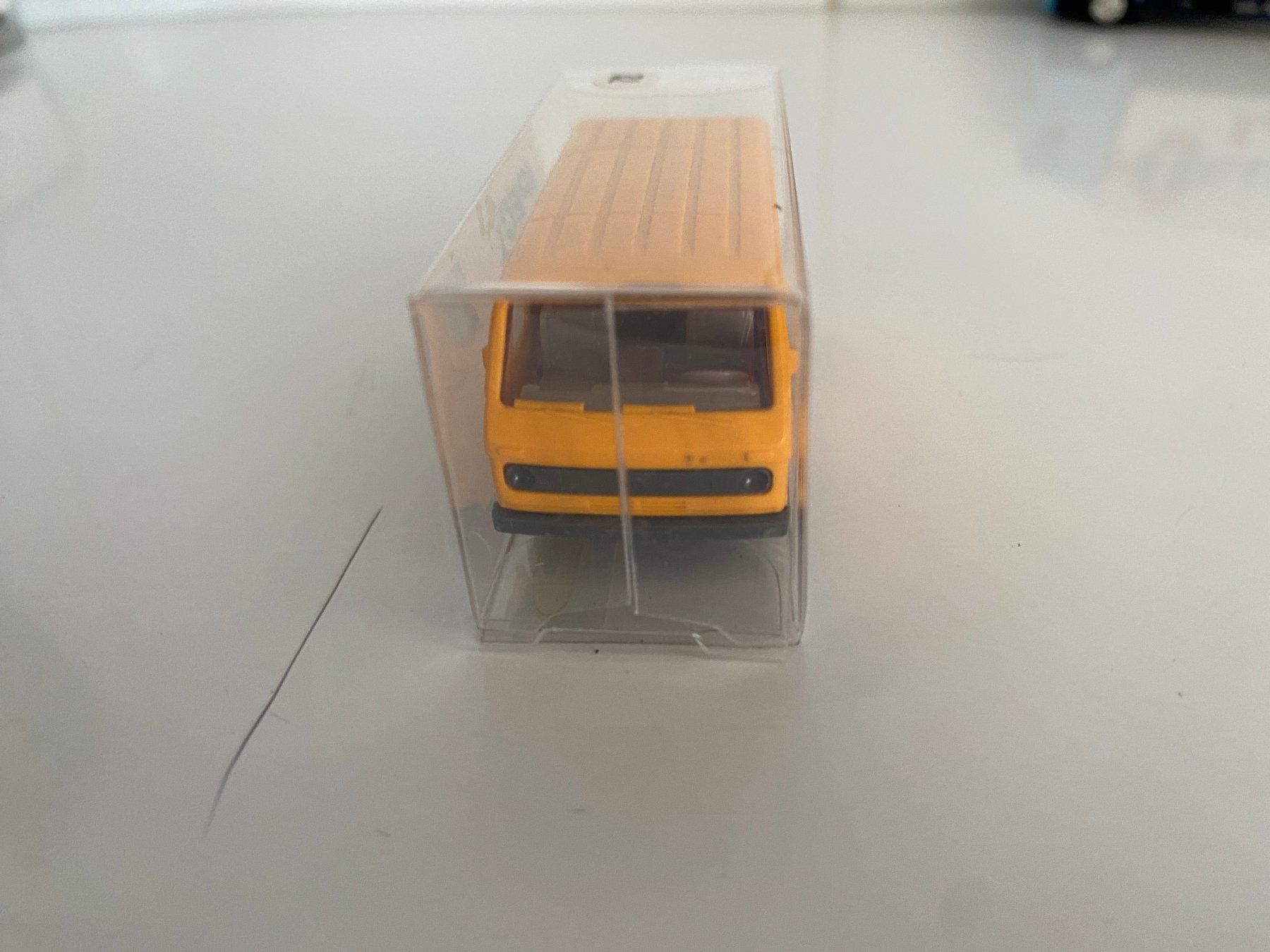 Wiking Modellautos: Wiking VW LT 28 1:87 IPEC 72 – Gebraucht aus Stäfa von thebrand 1