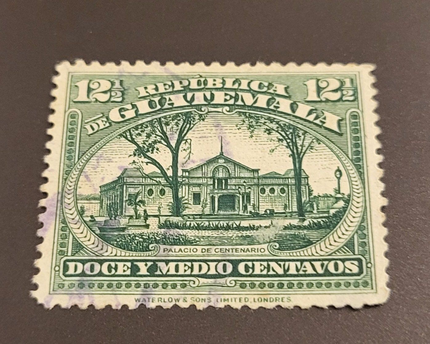 Tous les timbres: Guatemala 1926 alte briefmarke – D'occasion à St Gallen par Stampsalshobby