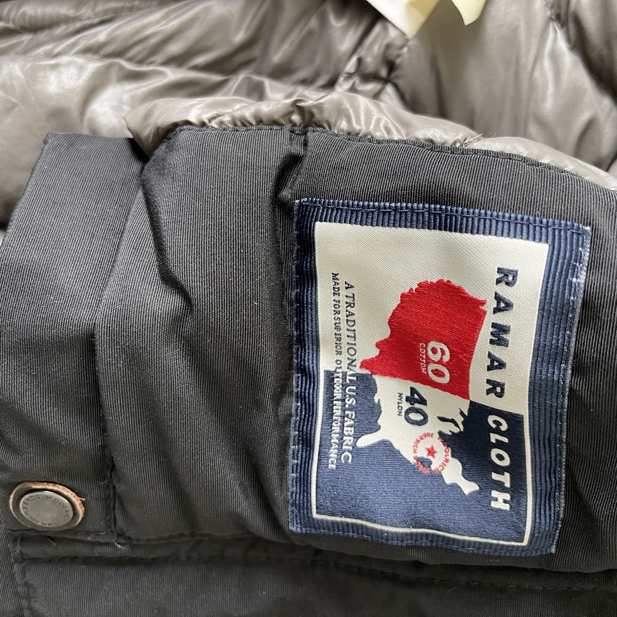 Woolrich Cappotti: WOOLRICH black down jacket  – Usato da Emmen venduto da Avviivva_Com2023 8