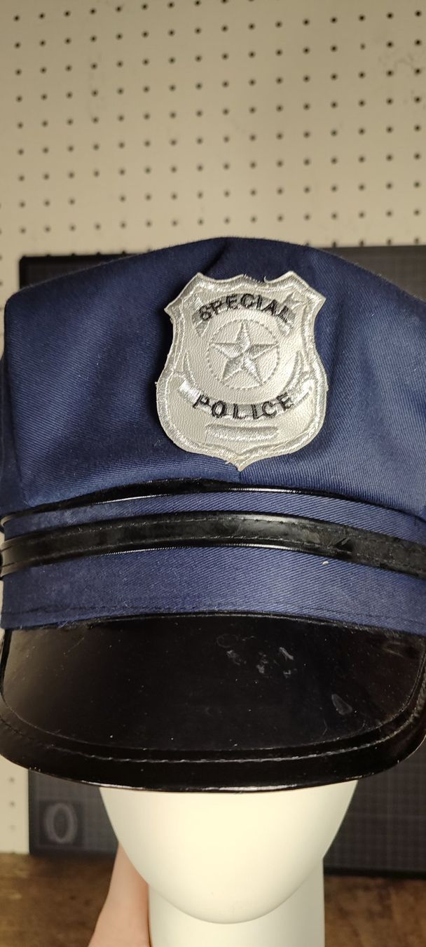 Copricapi, berretti & cappellini: Spezial Polizei Hut  Fasnacht oder Deko – Usato da Gelterkinden venduto da MYSTOREFORYOU4460 6
