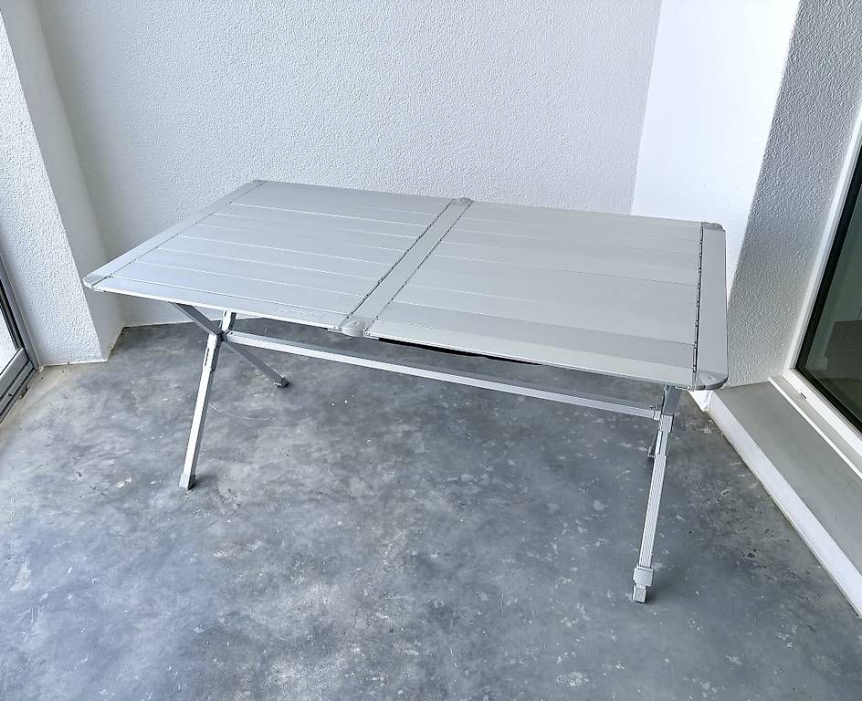 Tische: Campingtisch klappbar, CAMPART – Neu (gemäss Beschreibung) aus Ostermundigen von sewink
