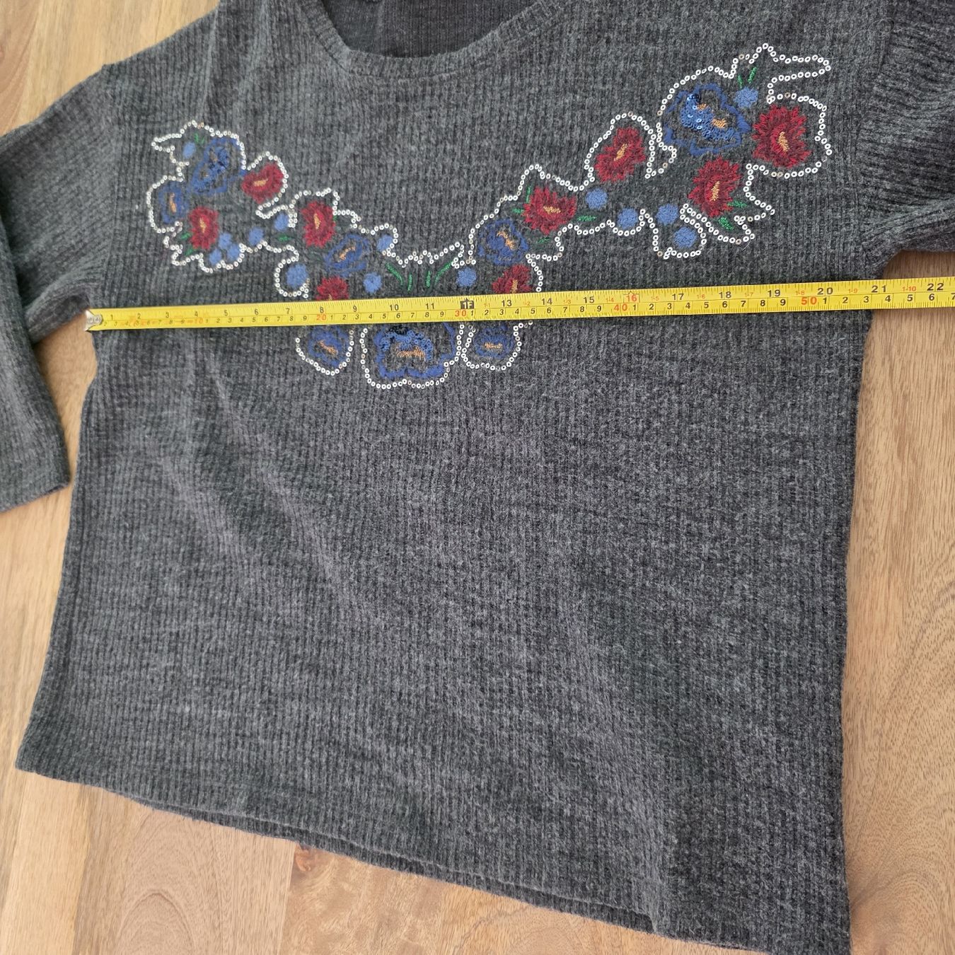 Zara Maglioni & Felpe: Strickpullover Zara Gr. M Blumen Stickerei  – Usato da Rheinsulz venduto da Gilea 8