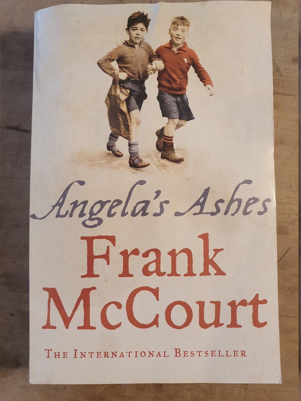 Libri: Angelas Ashes Frank McCourt – Usato da Zürich venduto da loosebone