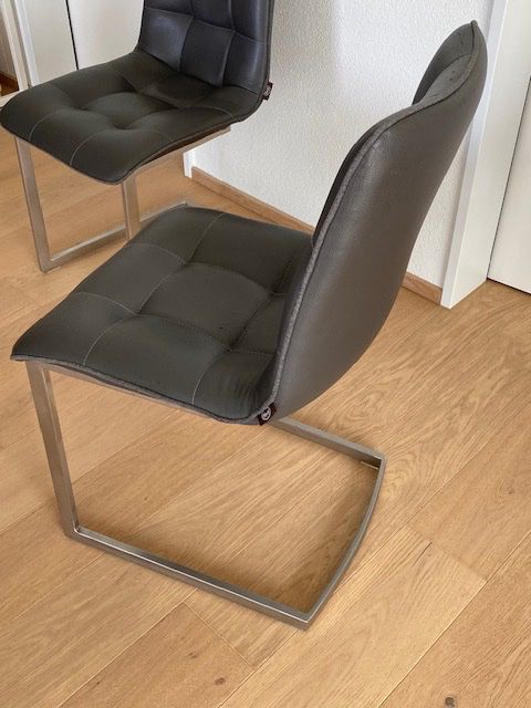 Chaises: Stühle Lederoptik grau Freischwinger gebraucht – D'occasion à Dietwil par koc_575g 3