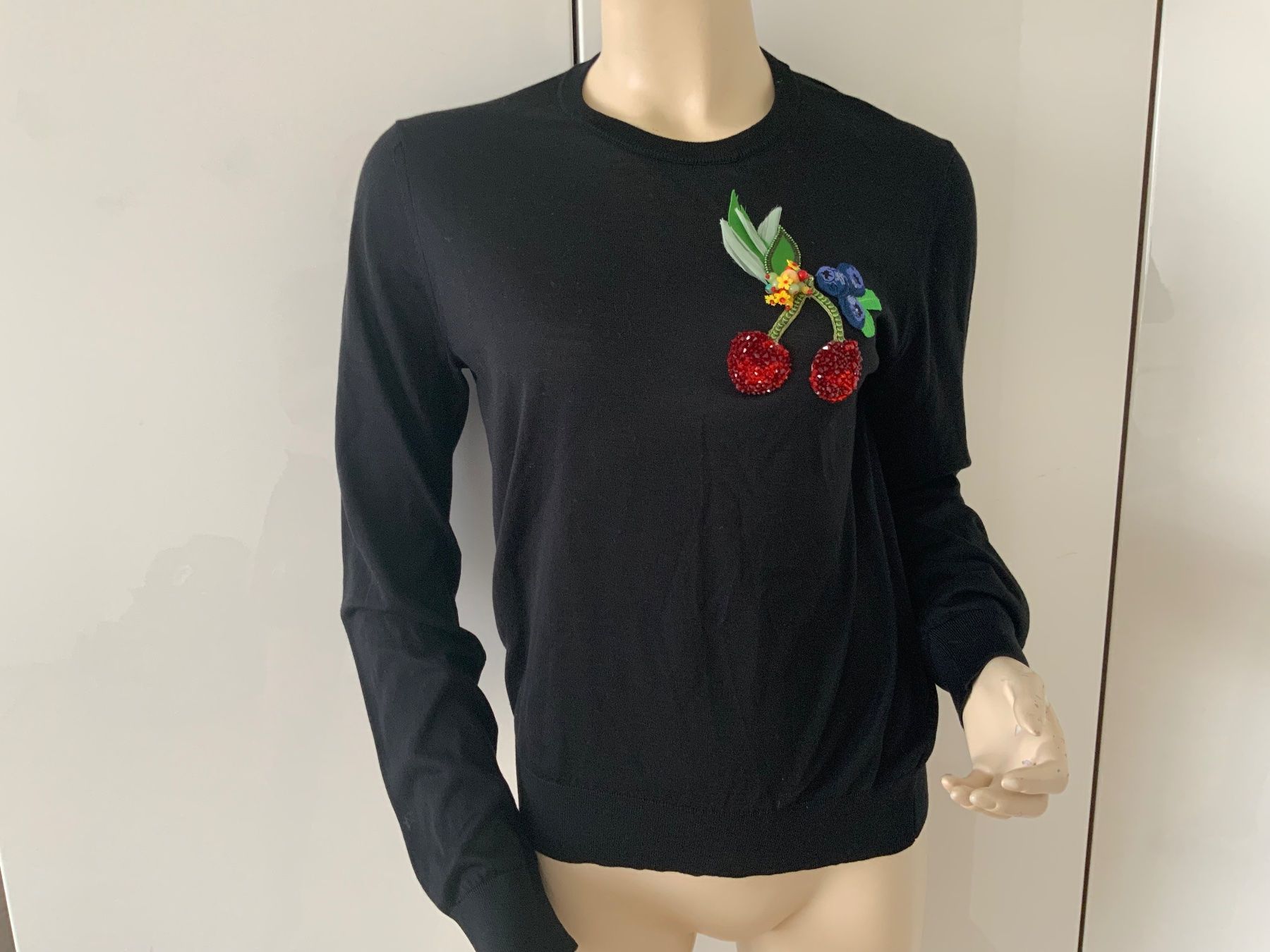 Dolce & Gabbana Maglioni & Felpe: Dolce & Gabbana original Damen Pulli It.Gr.44 neu – Nuovo (secondo la descrizione) da Zollikerberg venduto da Vip-outlet