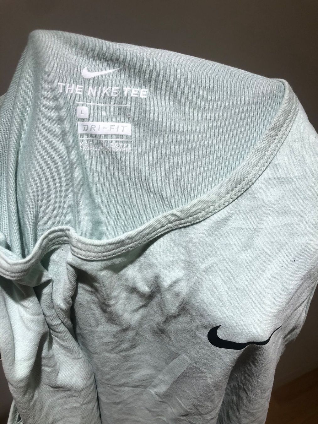 Nike T-shirt: Nike helles türkis T-shirt Gr. L – Nuovo (secondo la descrizione) da Zürich venduto da SunnySeller 1