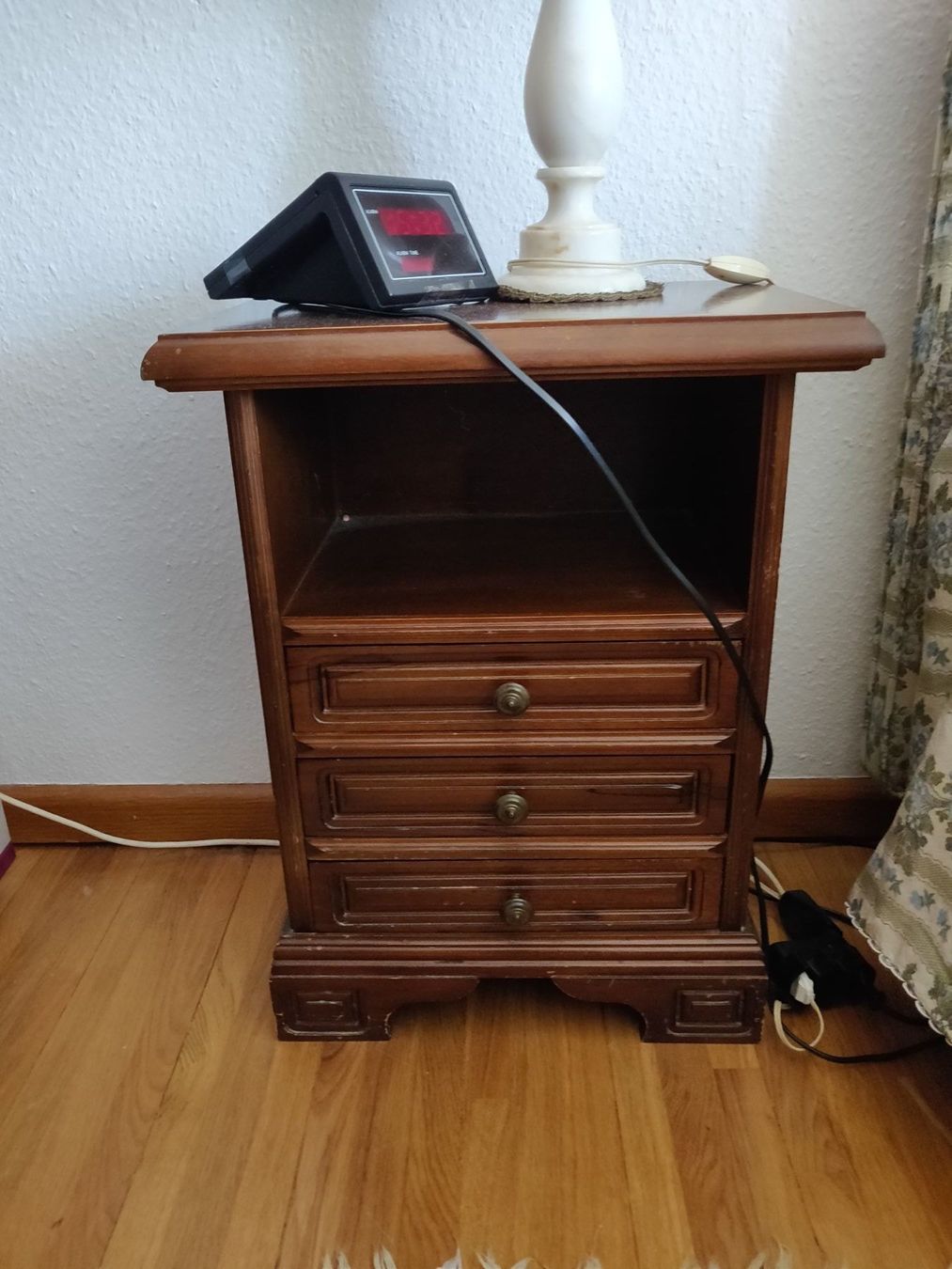 Comodini: table de nuit – Usato da Genève venduto da caco74