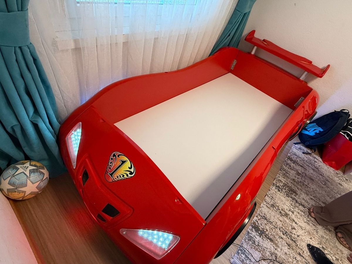Letti: Autoförmiges Bett – Usato da Kloten venduto da melekli
