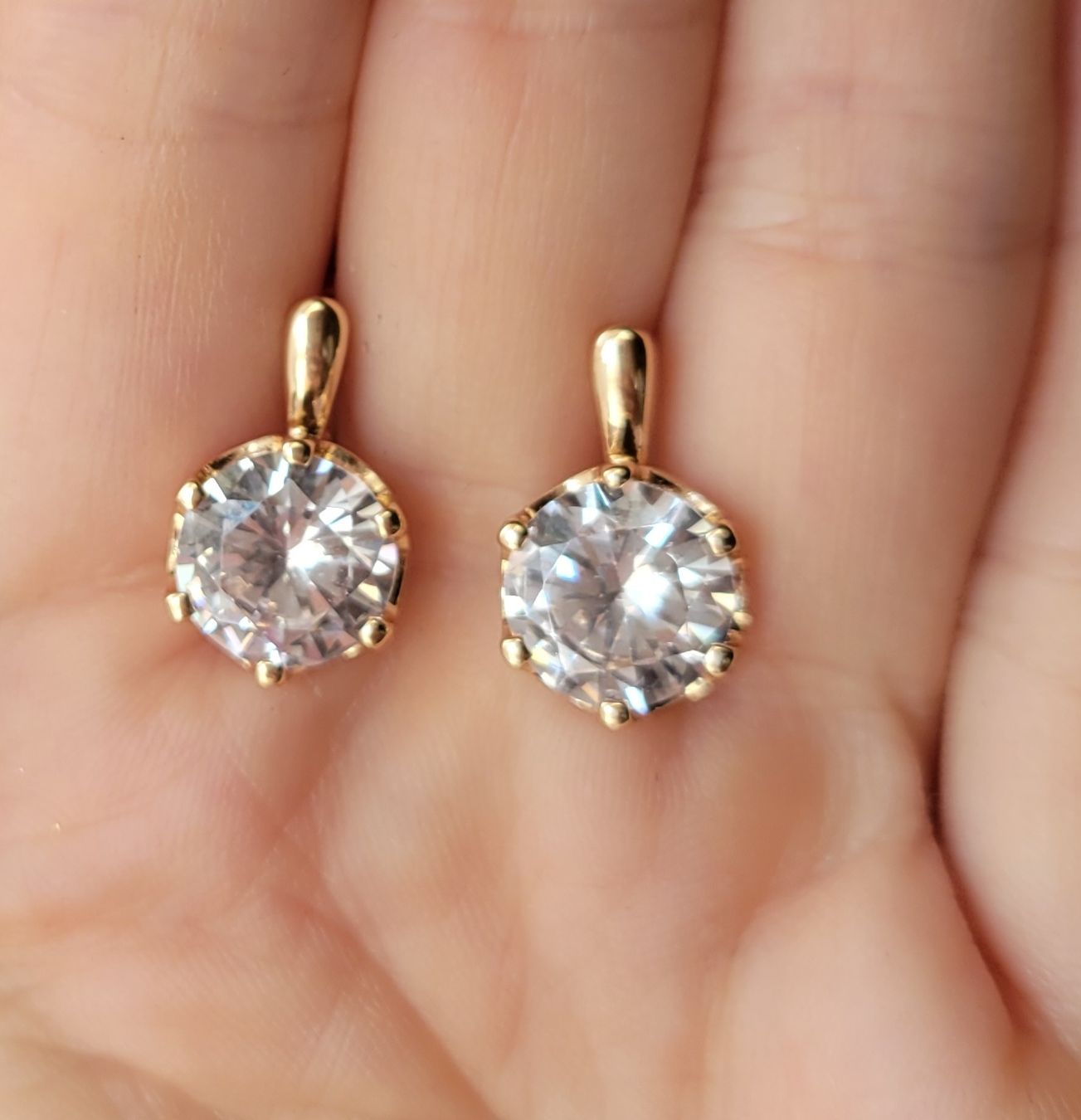 Orecchini pendenti & Orecchini a lobo: Boucles d'oreilles en plaqué or et zircons – Nuovo (secondo la descrizione) da Bernex venduto da Dariafr 6