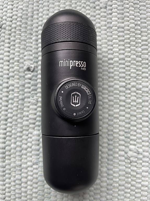 Macchine per caffè & Macchine per espresso: Wacaco Minipresso Maschine – Usato da Trübbach venduto da svengroove