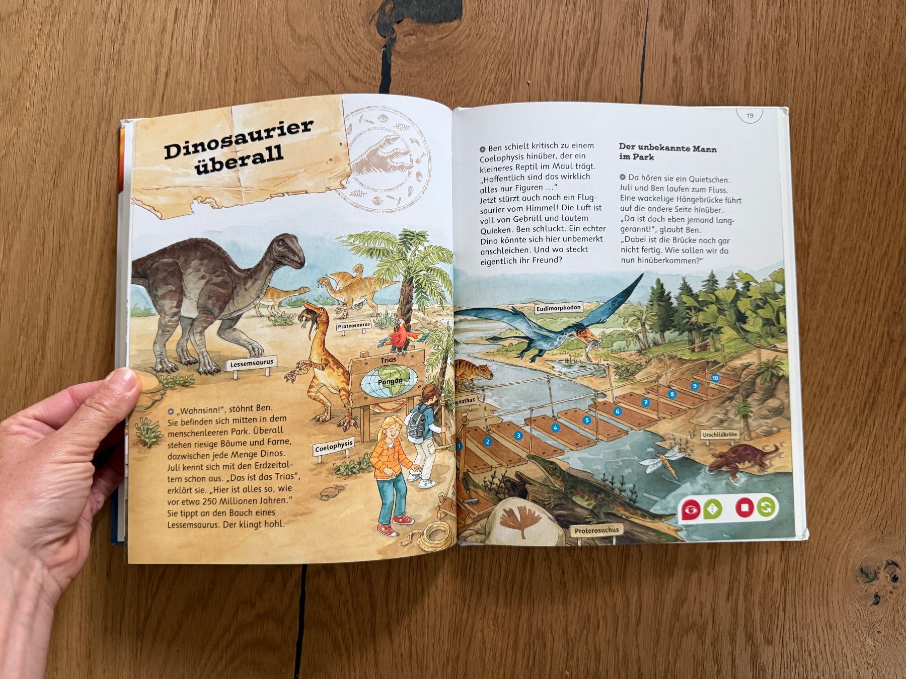 Libri: Tip Toi TipToi  Expedition Wissen Dinosaurier. – Usato da Ennetbaden venduto da mapa05 3