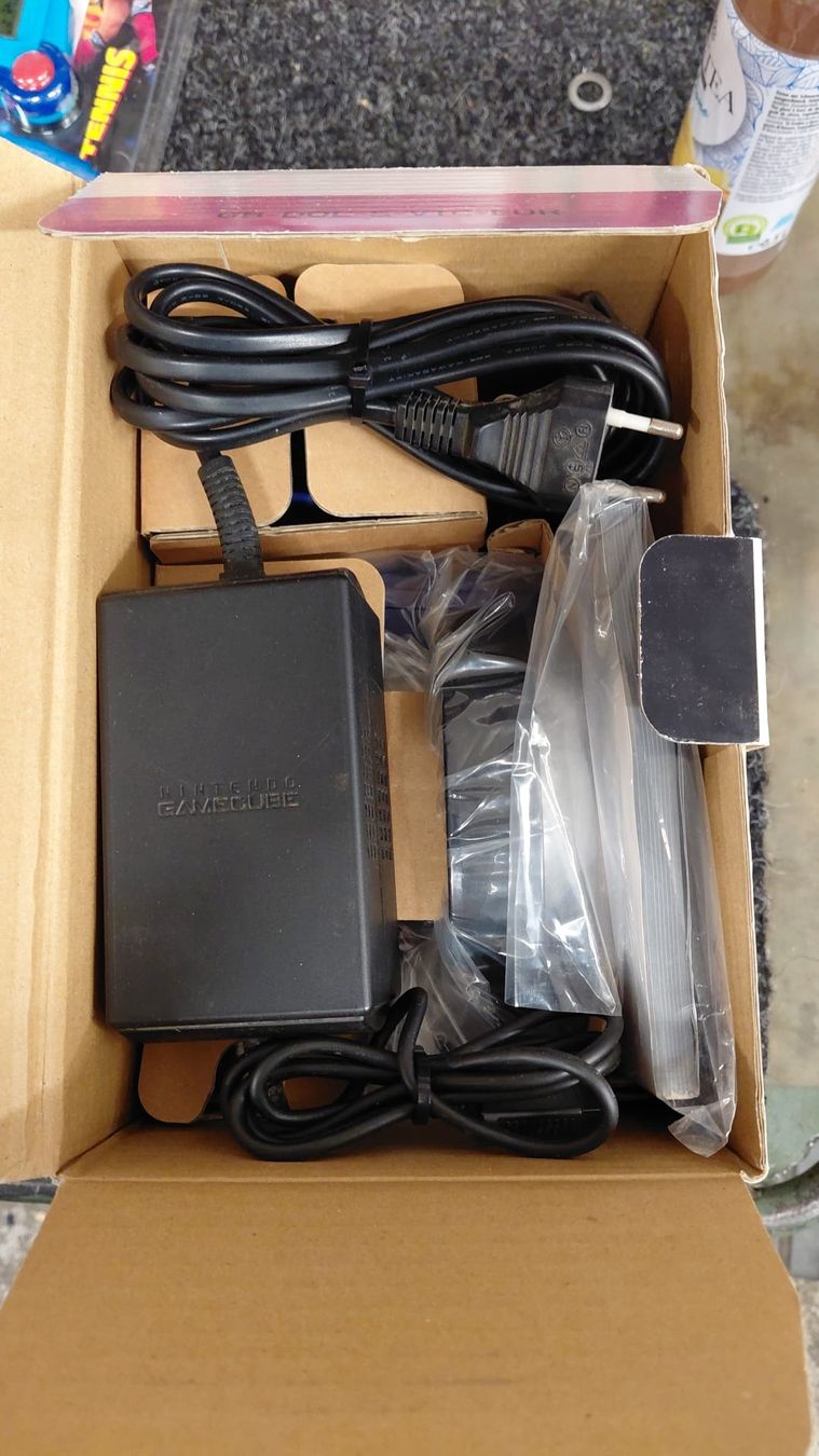 Nintendo Console: Nintendo GameCube CIB – Difettoso da Pratteln venduto da morpheus4133 6