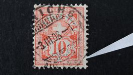 Randlinie rechts in Spitz laufend SBK 83   132