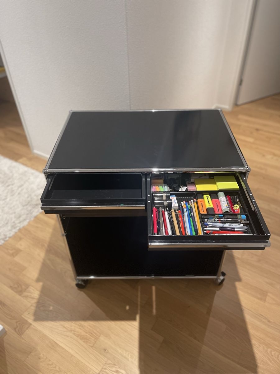 USM Banconi: USM Sideboard Büro  – Nuovo (secondo la descrizione) da Schachen LU venduto da reto.ponti 8