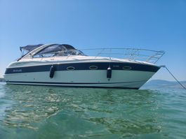 Bavaria 33 Motoryacht mit Bootsplatz