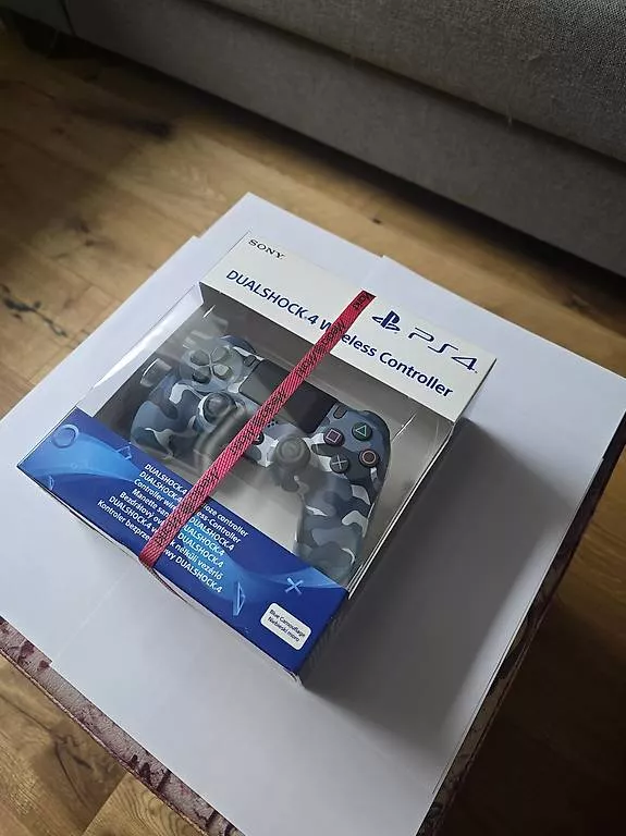 Controller: Sony DualShock 4  – Nuovo e nell'imballaggio originale da Buchs LU venduto da san_df8f 2
