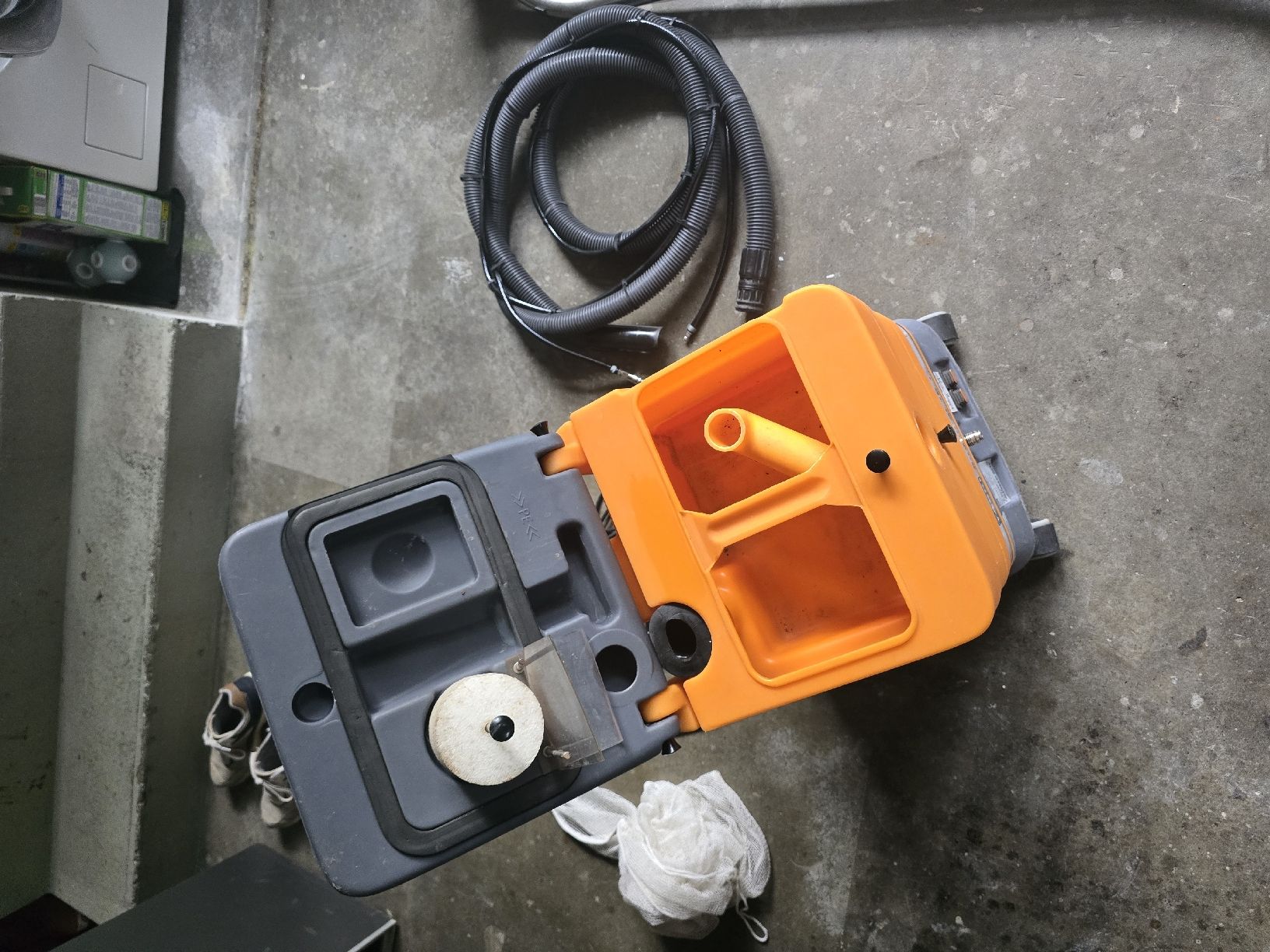 Toutes les machines: Taski Aquamat 10.1 in Top Zustand – D'occasion à Zürich par inf_q6bm 1