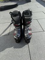 Salomon Skier
