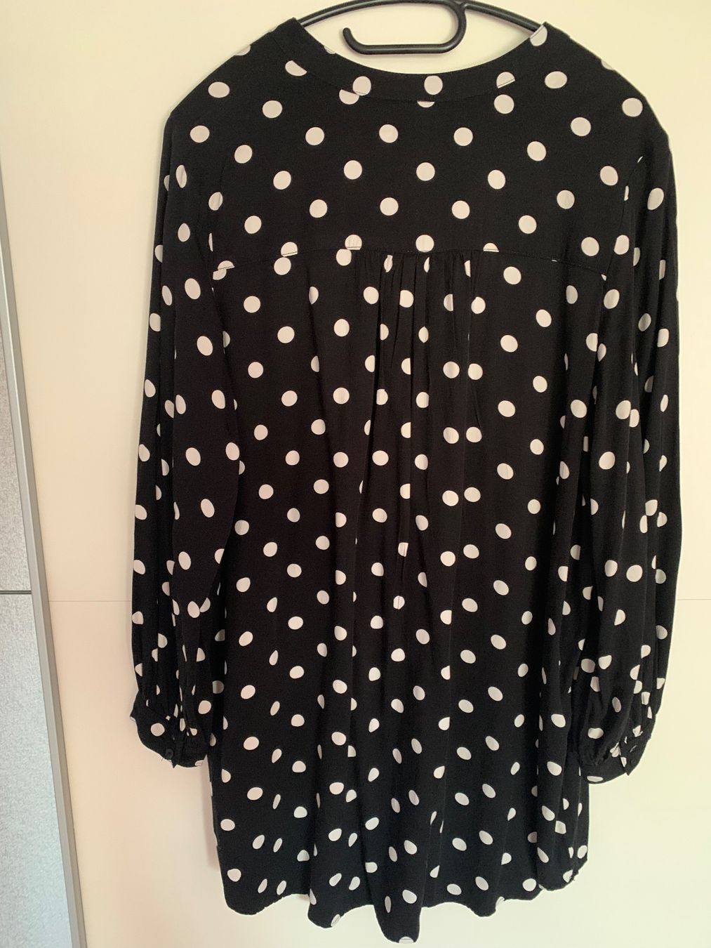 H&M Tuniche: Tunika Damenkleid, Gr. M – Usato da Thayngen venduto da Liv-24 1