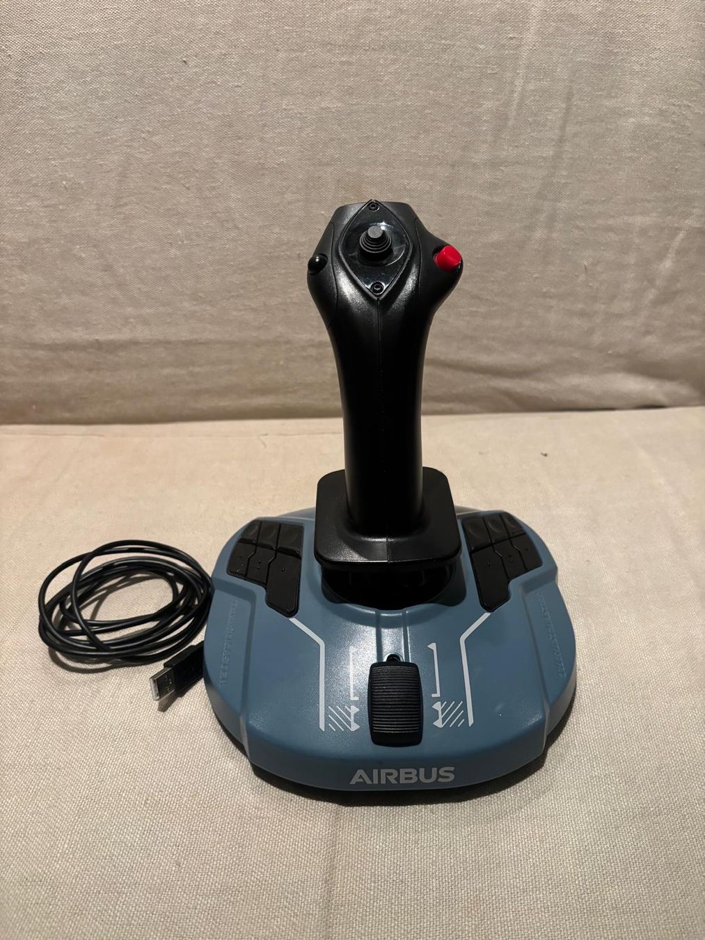 Thrustmaster Controller: Thrustmaster Airbus Joystick – Nuovo (secondo la descrizione) da Uetikon am See venduto da jri_2rmq