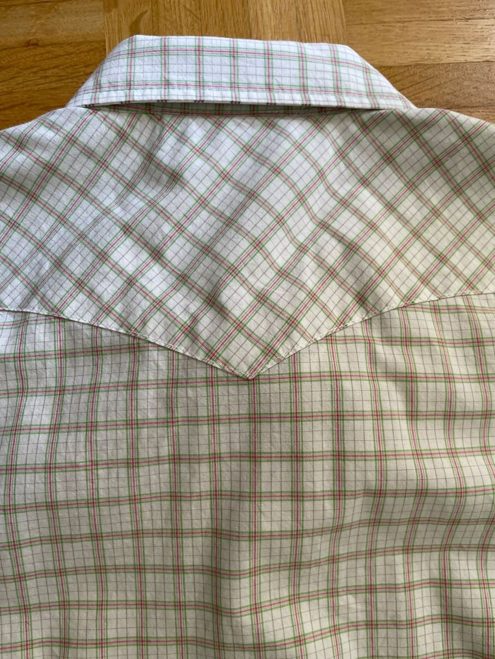 Lee Camicie: Original LEE Kurzarmhemd im Retro-Look, Grösse L – Usato da Zürich venduto da pri_ksc7 7