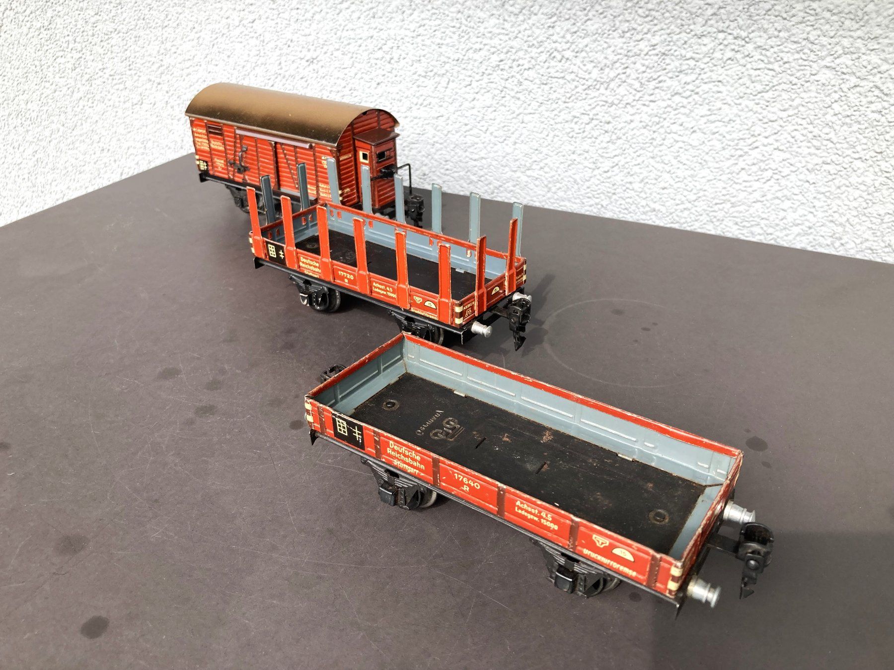 Märklin Modellini di ferrovie: 3 Märklin Güterwagen Spur 0 – Usato da Therwil venduto da kuuvalo 9