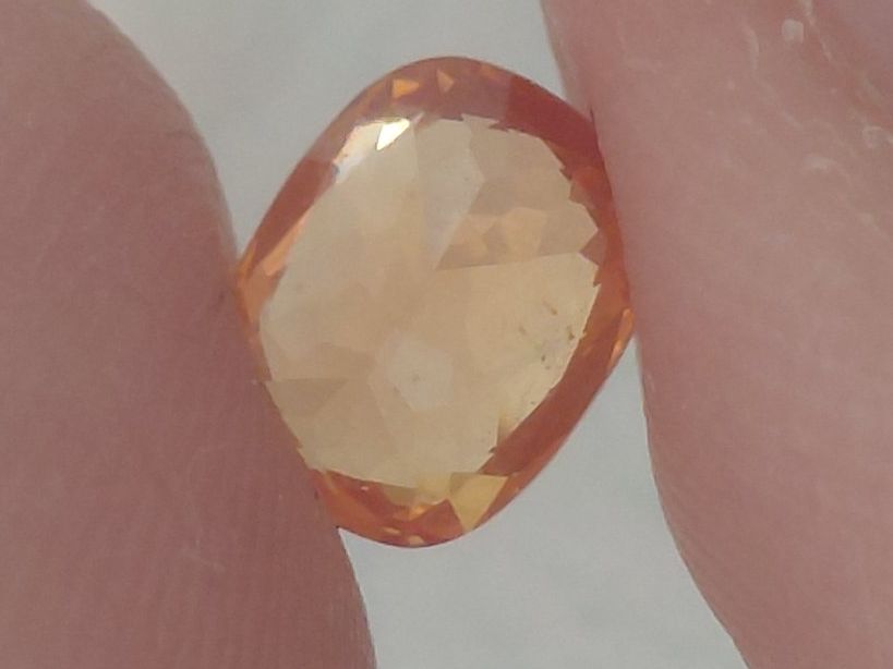 Pietre preziose: Spessartite 1.8 Glowing – Usato da Bévilard venduto da Yougems 6