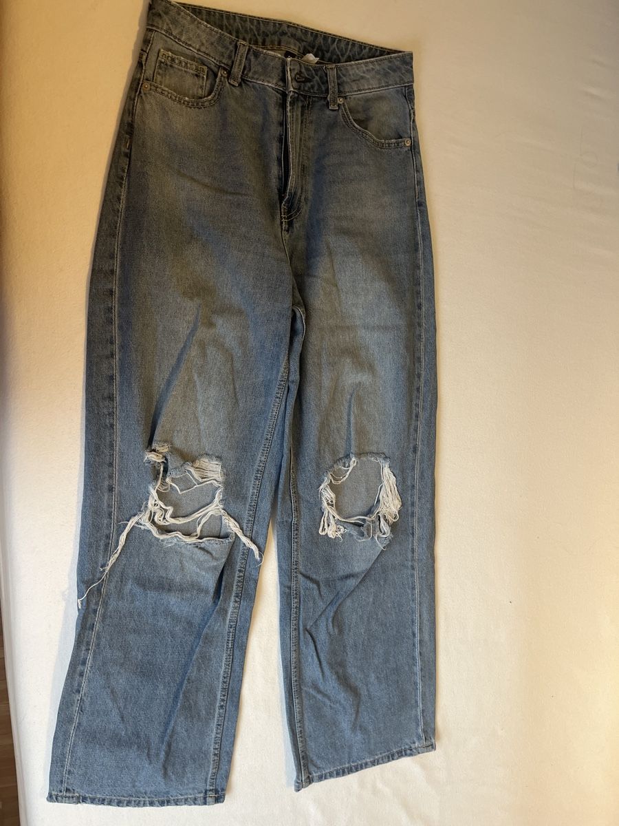 H&M Jeans: H&M Jeans gr 34 blau – Usato da Adligenswil venduto da Phoenix2017