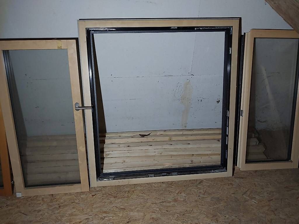 Fenêtres: Holzfenster – D'occasion à Steinhausen par 12whitehorse