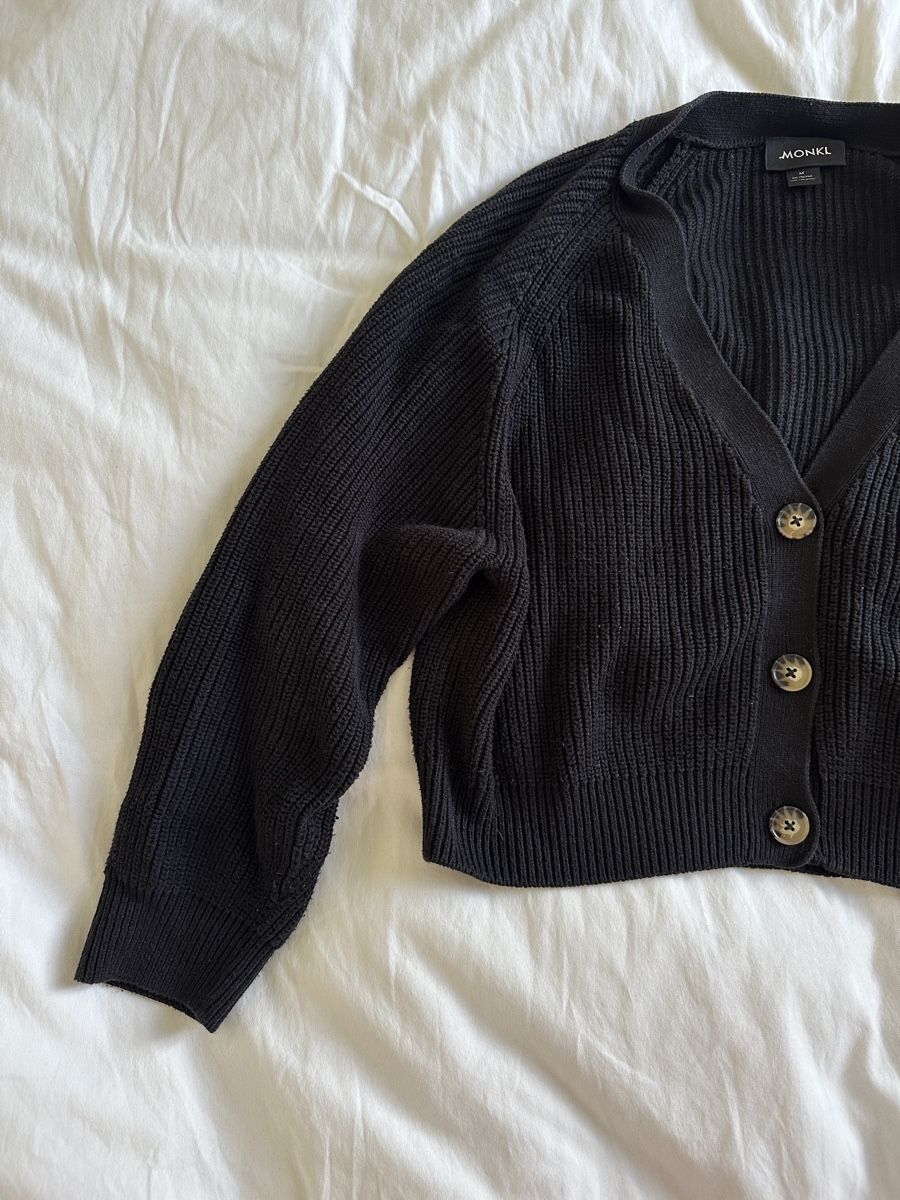 Monki Pulls & Sweat-shirts: Schwarzer Strick Cardigan – D'occasion à Zürich par Laui91 1