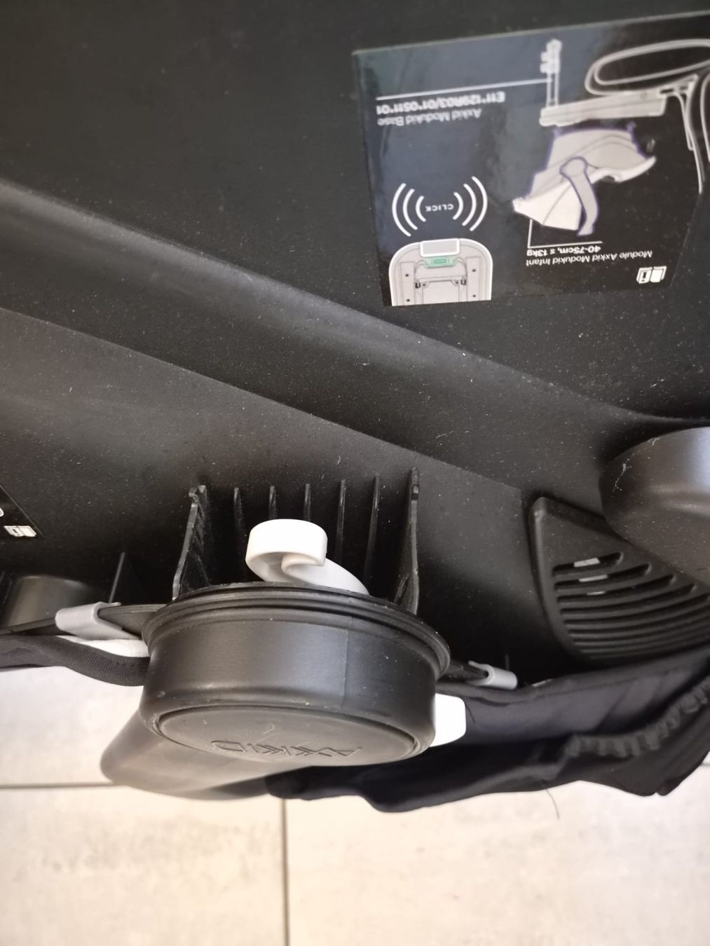 Seggiolini per auto: Autositz Baby – Usato da Zofingen venduto da sfu_hxj9 1