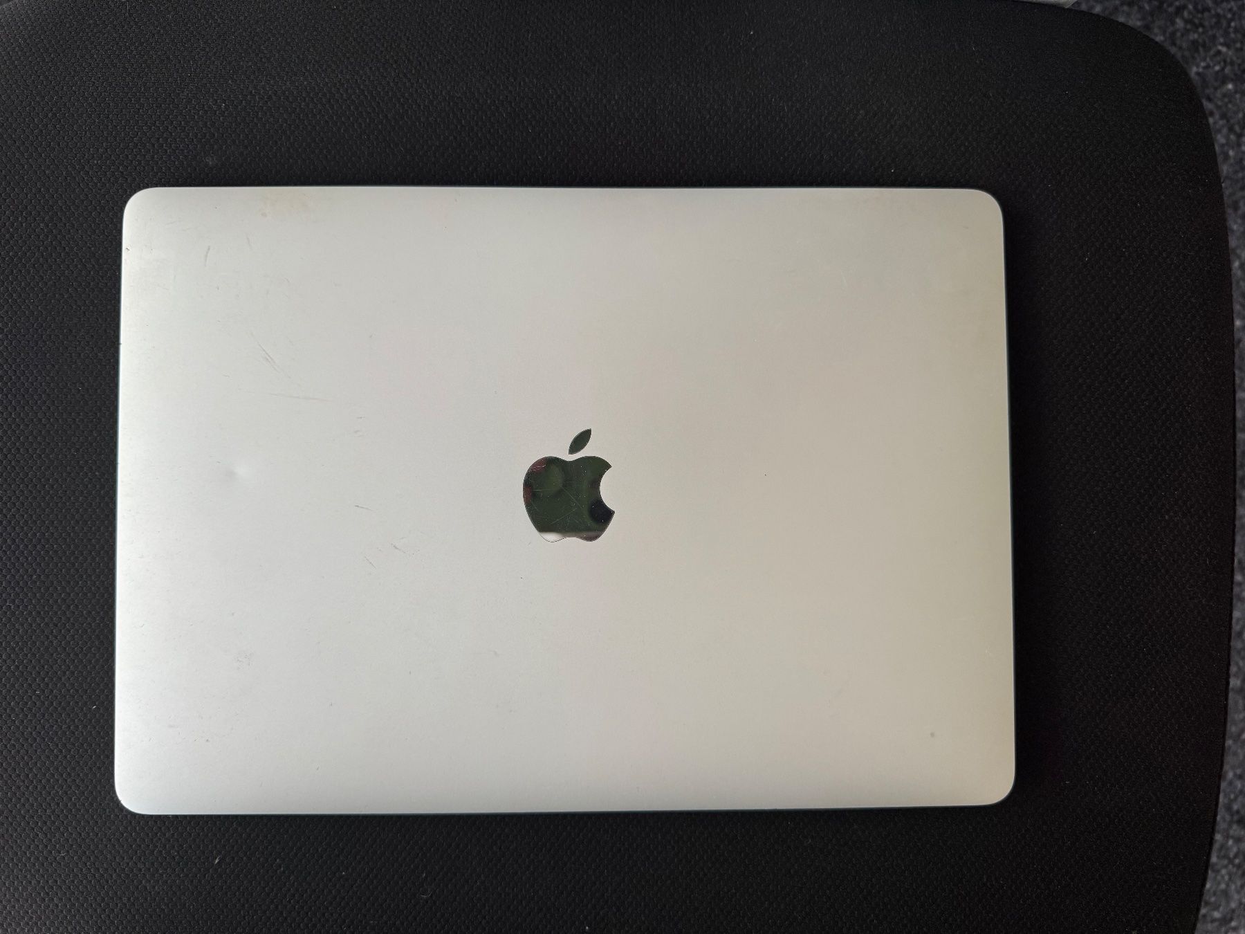 Apple Portables: MacBook air 13  (2018-2019 – Défectueux à Adliswil par Busys 3