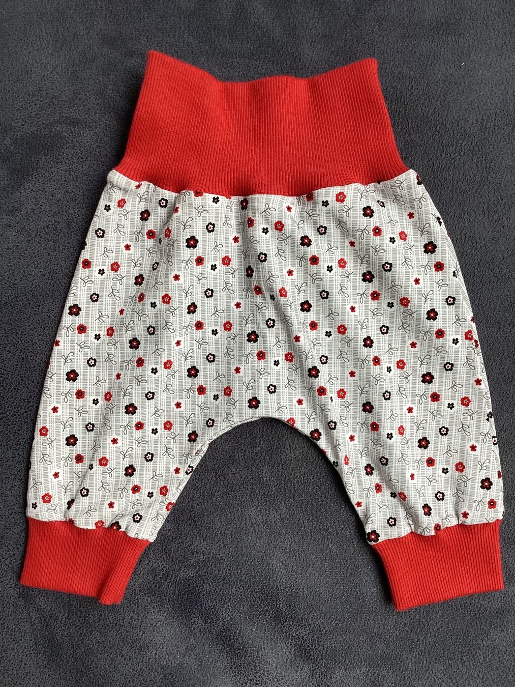 Pantaloni: NEUE Pumphose 56/62 – Nuovo (secondo la descrizione) da Adliswil venduto da Bolline