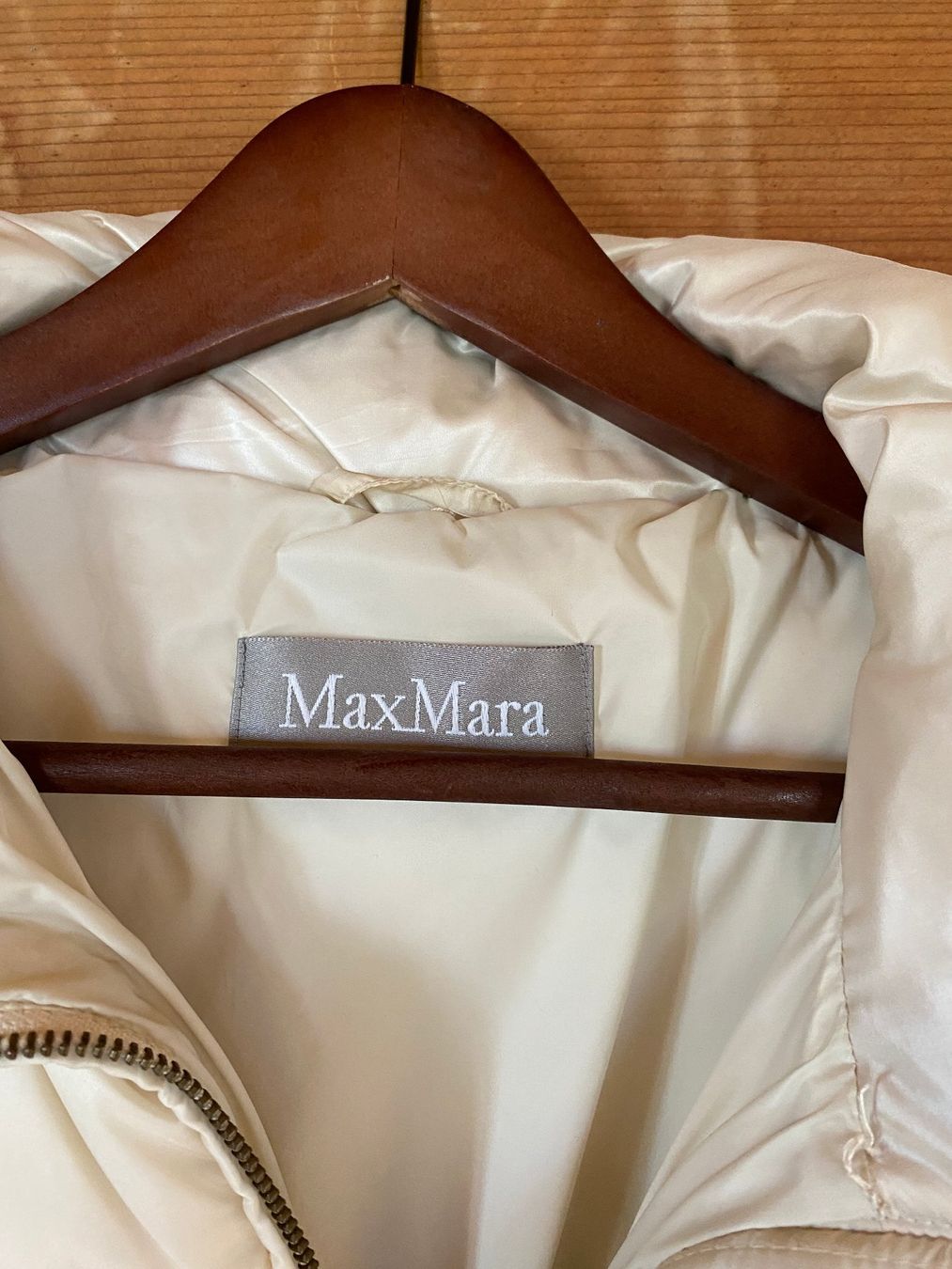 Max Mara Giacche: Max Mara Daunenjacke – Usato da Kastanienbaum venduto da Niara2 2