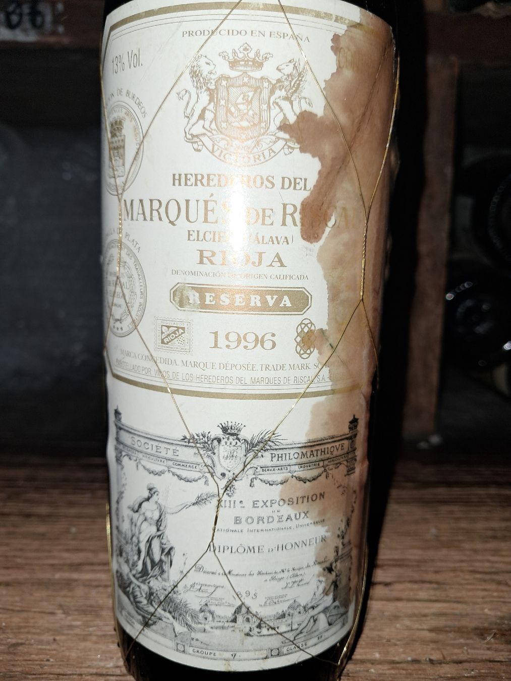 Rioja Vino: Marqués de Riscal rioja Reserva 1996 – Nuovo e nell'imballaggio originale da Le locle venduto da juliensaran 1