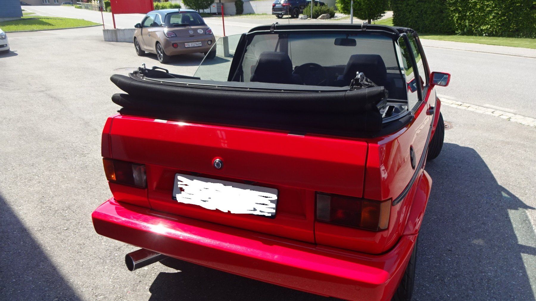 VW Automobili: VW Golf 1 Cabriolet (Veteran) – Usato da Speicher venduto da Oeski 3
