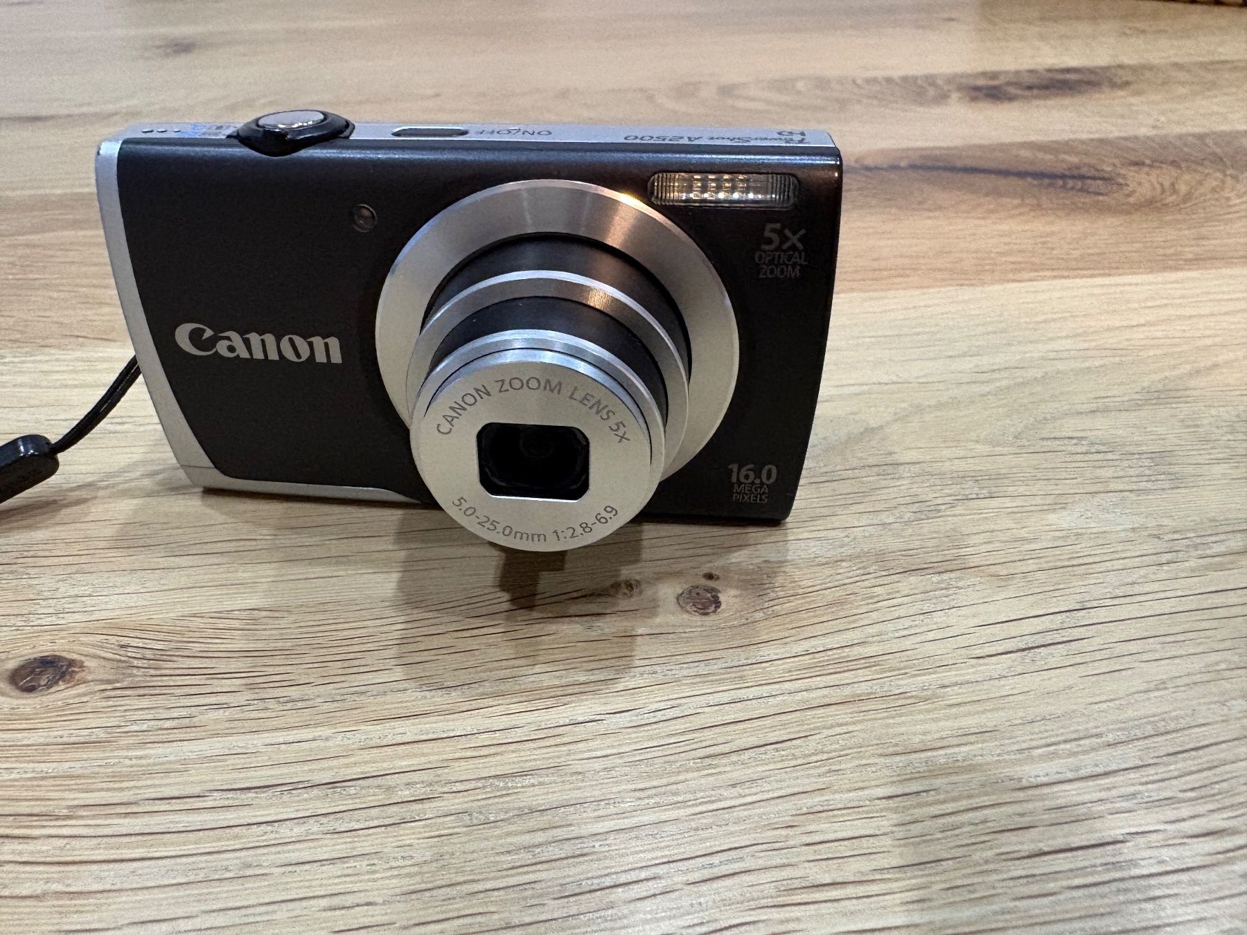 Canon Fotocamera: Canon PowerShot A2500  HD / 16MP  Digitalkamera – Usato da Lausen venduto da sen_jm7c 3