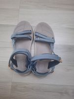 Chaussures de marche Teva utilisé 1x taille 39