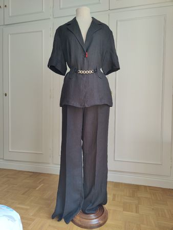 Vintage Linen Two-Piece Tailored Suit New Smart
