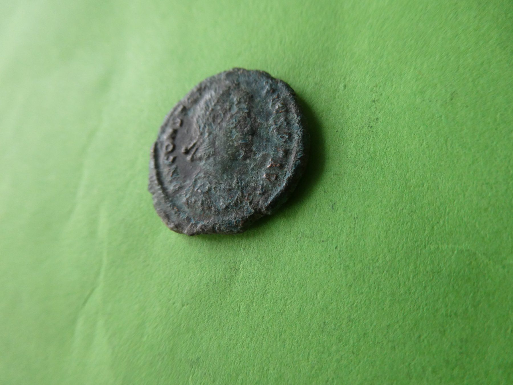 Tutti le monete: uralte Bronzemünze 18 mm     3.11 g – Usato da Hinterforst venduto da Rohusri 1