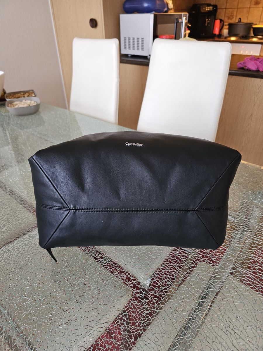 Calvin Klein Borse da donna: Calvin Klein Handtasche  – Nuovo (secondo la descrizione) da Luzern venduto da Reni025 3
